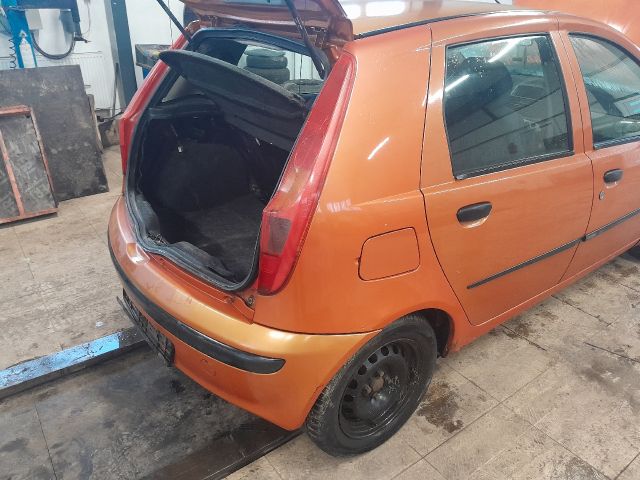 bontott FIAT PUNTO II Bal első Féknyereg Munkahengerrel