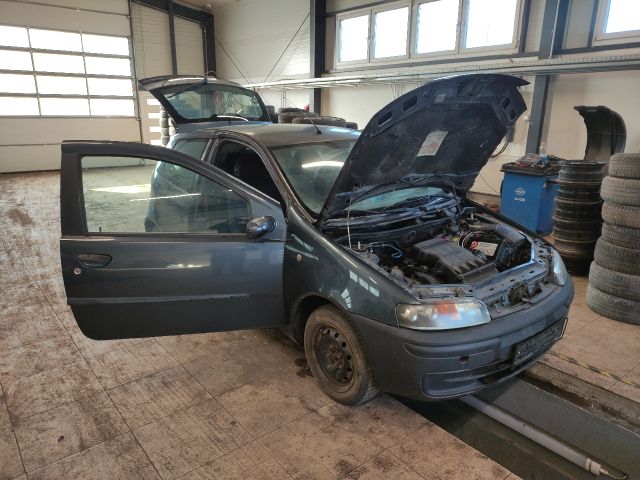 bontott FIAT PUNTO II Bal első Féknyereg Munkahengerrel