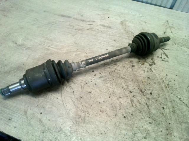 bontott FIAT PUNTO II Bal Féltengely