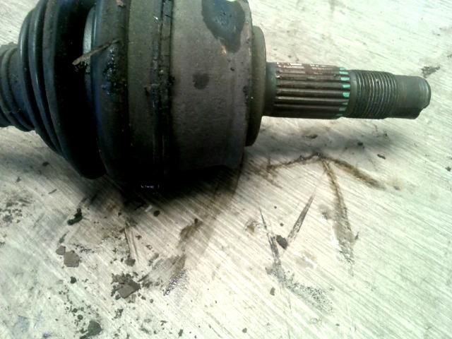 bontott FIAT PUNTO II Bal Féltengely