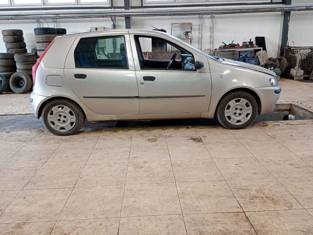 bontott FIAT PUNTO II Billenésgátló Bak