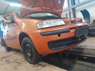 bontott FIAT PUNTO II Biztosítéktábla Motortér