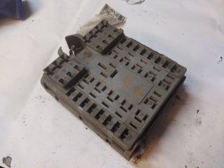 bontott FIAT PUNTO II Biztosítéktábla Motortér