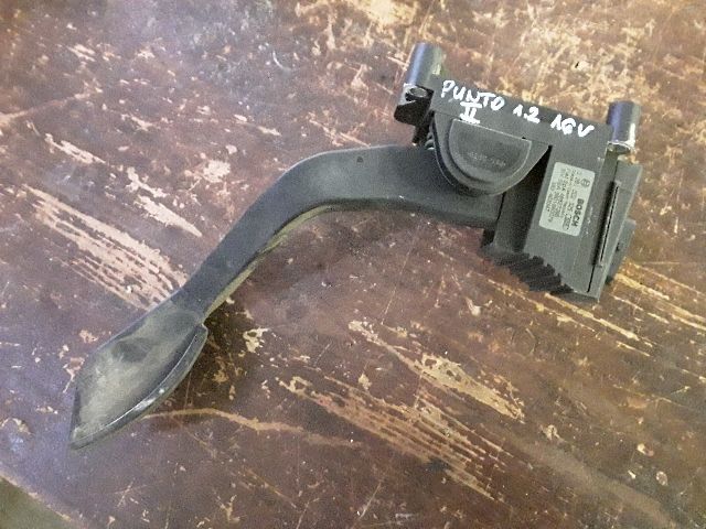 bontott FIAT PUNTO II Gázpedál (Elektromos)