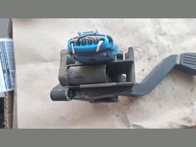bontott FIAT PUNTO II Gázpedál (Elektromos)