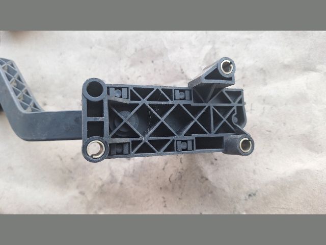 bontott FIAT PUNTO II Gázpedál (Elektromos)