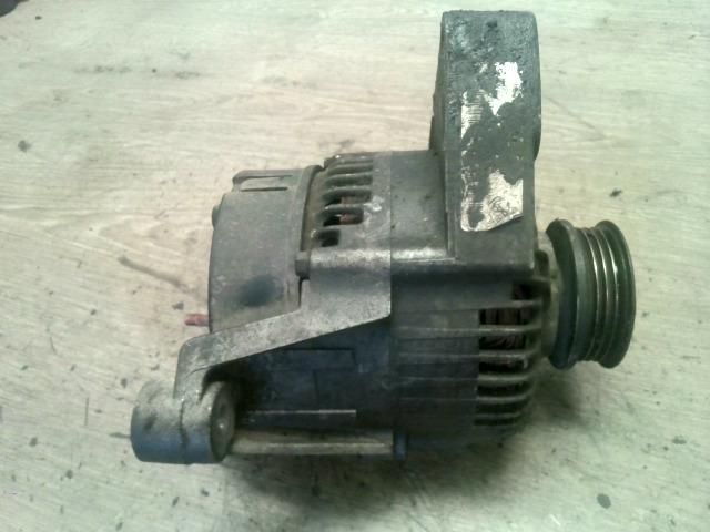 bontott FIAT PUNTO II Generátor