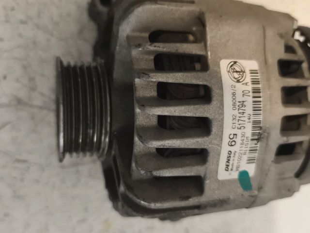 bontott FIAT PUNTO II Generátor