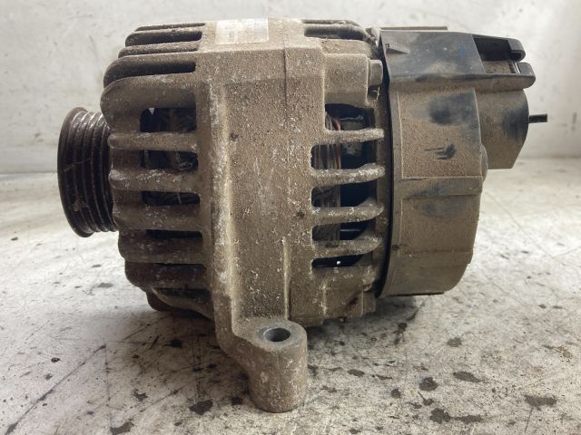 bontott FIAT PUNTO II Generátor