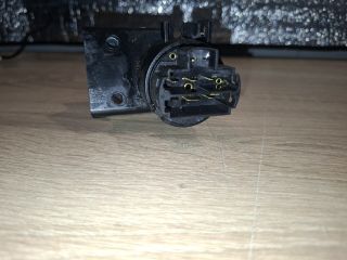 bontott FIAT PUNTO II Gyújtáskapcsoló Házzal