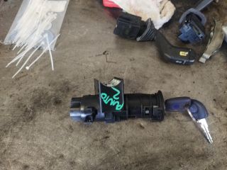 bontott FIAT PUNTO II Gyújtáskapcsoló Házzal