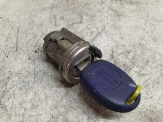 bontott FIAT PUNTO II Gyújtáskapcsoló