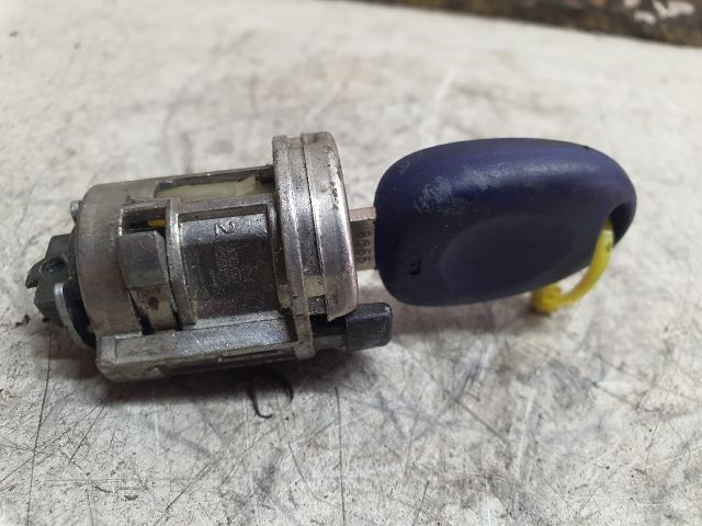 bontott FIAT PUNTO II Gyújtáskapcsoló