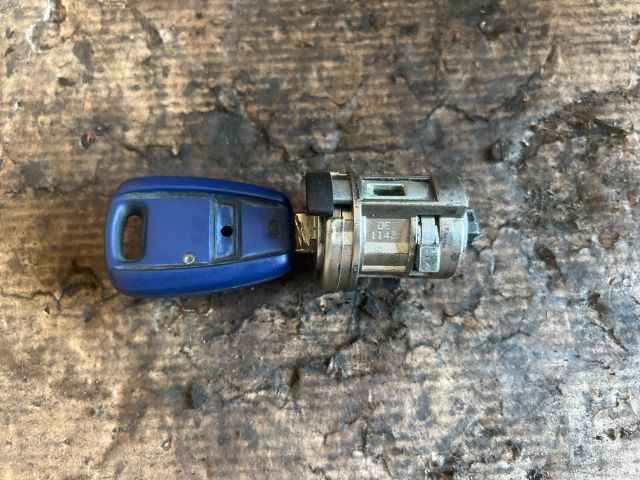 bontott FIAT PUNTO II Gyújtáskapcsoló