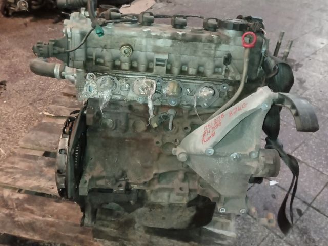 bontott FIAT PUNTO II Hengerfej