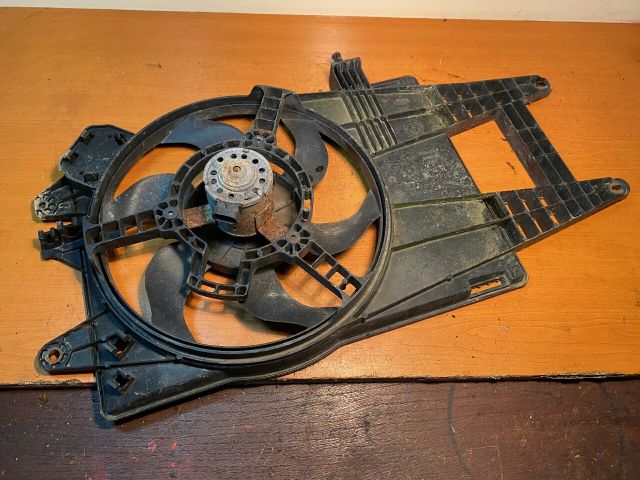 bontott FIAT PUNTO II Hűtőventilátor