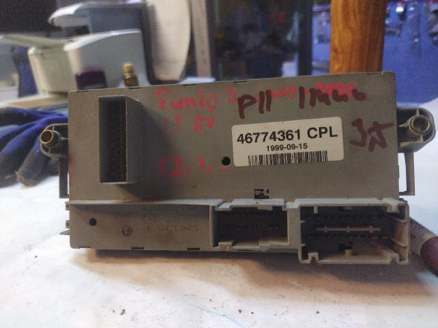 bontott FIAT PUNTO II Immobilizer Elektronika