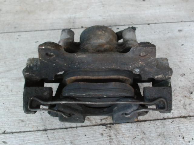 bontott FIAT PUNTO II Jobb első Féknyereg Munkahengerrel