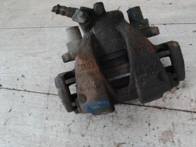 bontott FIAT PUNTO II Jobb első Féknyereg Munkahengerrel