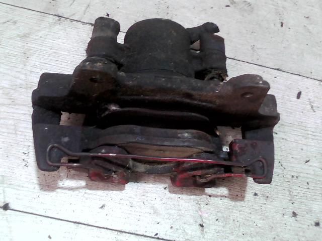 bontott FIAT PUNTO II Jobb első Féknyereg Munkahengerrel