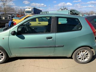 bontott FIAT PUNTO II Kuplung Szett (Szerkezet, Tárcsa)