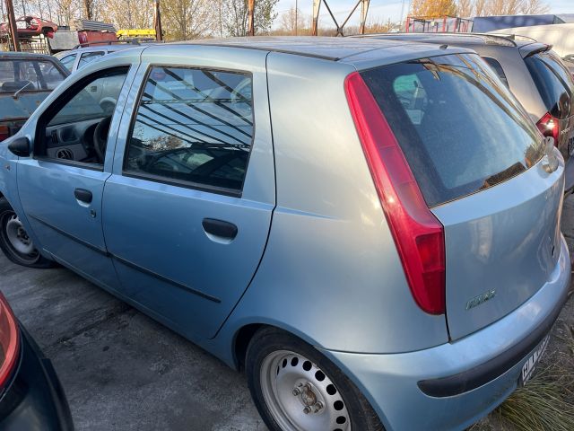 bontott FIAT PUNTO II Légszűrő Ház Fedél