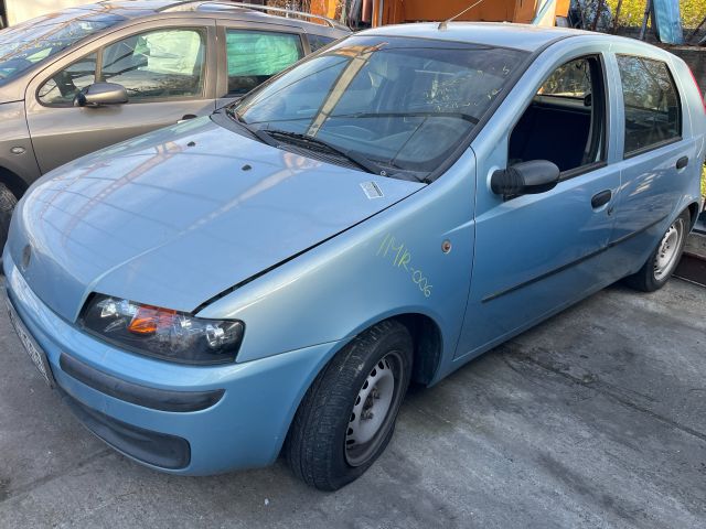 bontott FIAT PUNTO II Légszűrő Ház Fedél