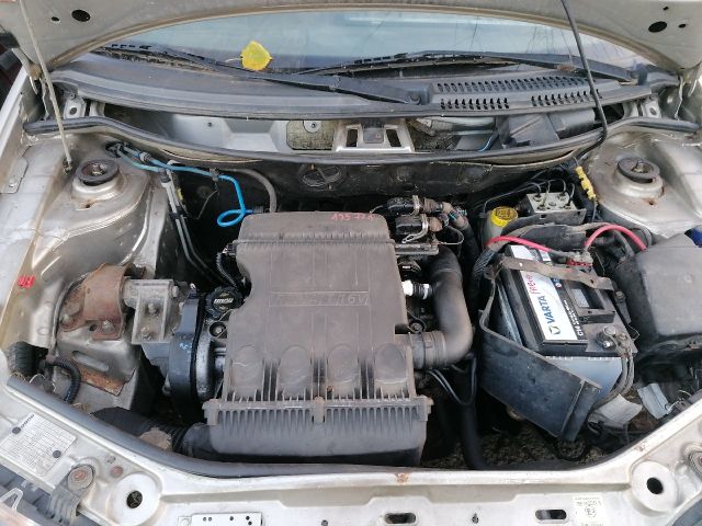 bontott FIAT PUNTO II Motor (Fűzött blokk hengerfejjel)