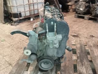 bontott FIAT PUNTO II Motor (Fűzött blokk hengerfejjel)