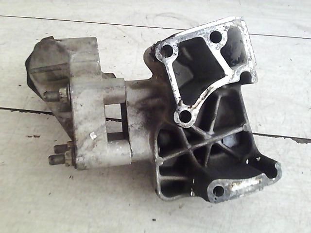 bontott FIAT PUNTO II Motor Tartó Bak (Fém)