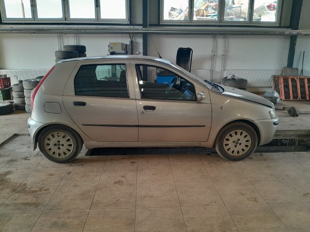 bontott FIAT PUNTO II Motor Tartó Bak Jobb