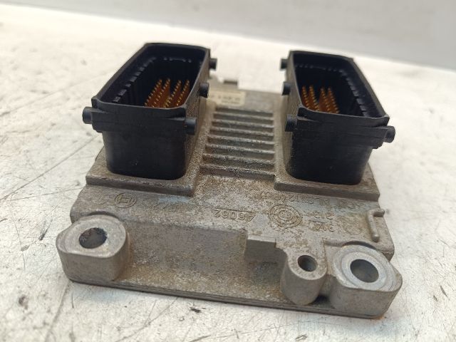 bontott FIAT PUNTO II Motorvezérlő