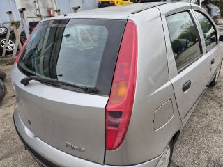 bontott FIAT PUNTO II Motorvezérlő