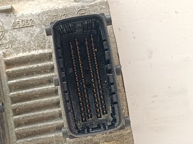 bontott FIAT PUNTO II Motorvezérlő