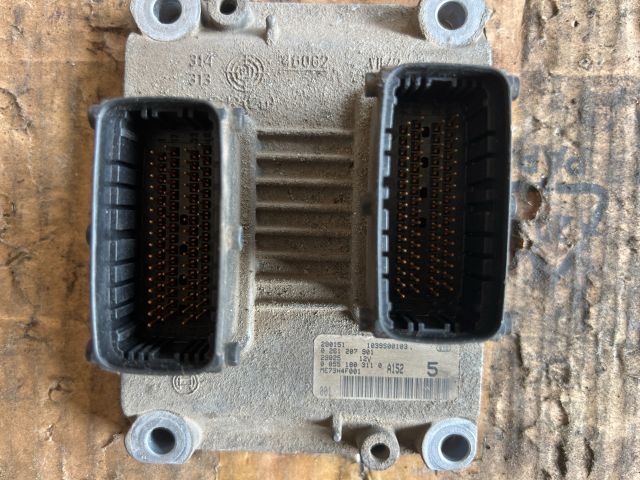 bontott FIAT PUNTO II Motorvezérlő