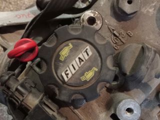 bontott FIAT PUNTO II Olajbeöntő Sapka