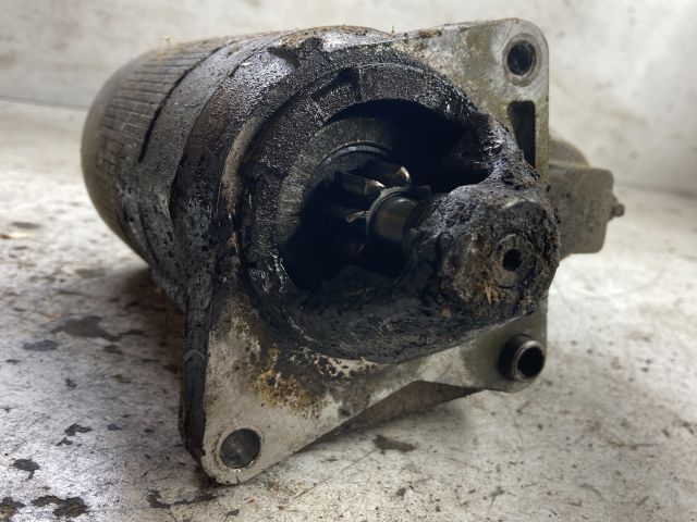 bontott FIAT PUNTO II Önindító