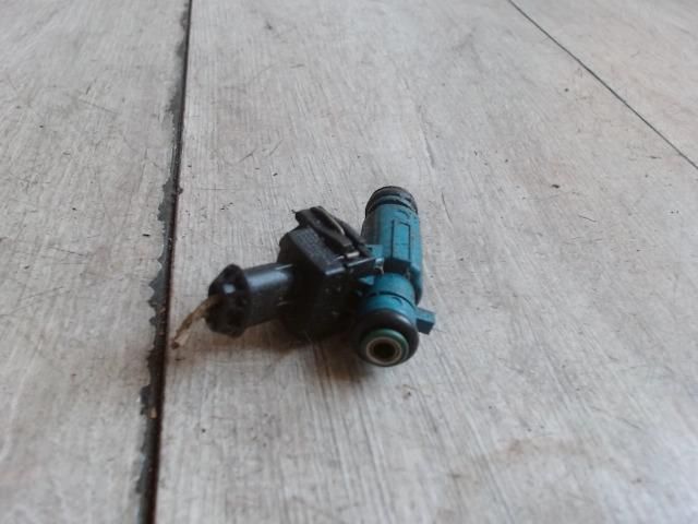 bontott FIAT PUNTO II Porlasztó (1 db)