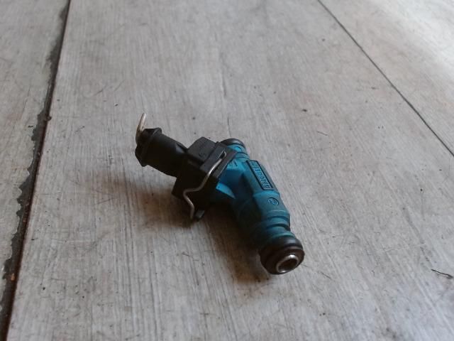 bontott FIAT PUNTO II Porlasztó (1 db)