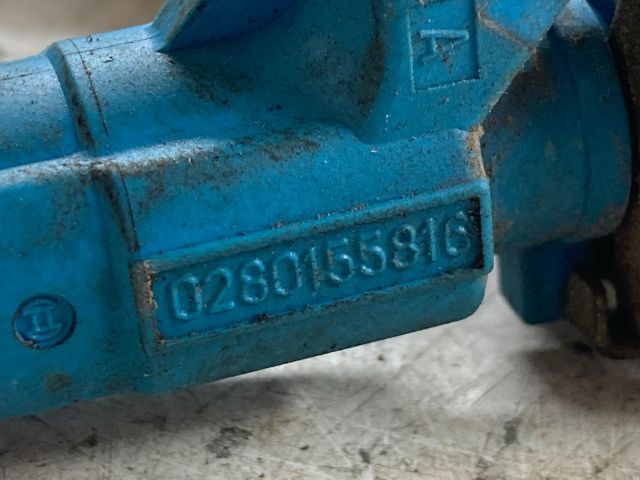 bontott FIAT PUNTO II Porlasztó Sor / Híd