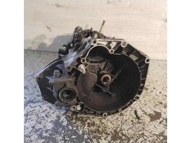 bontott FIAT PUNTO II Váltó (Mechanikus)