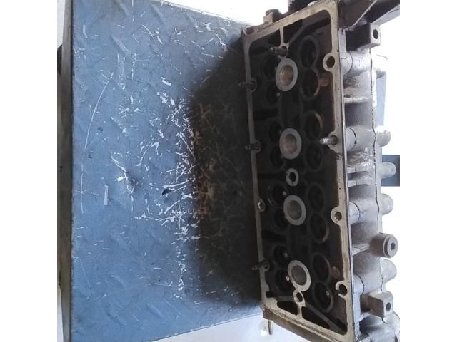 bontott FIAT PUNTO II Vezérműtengely Házzal