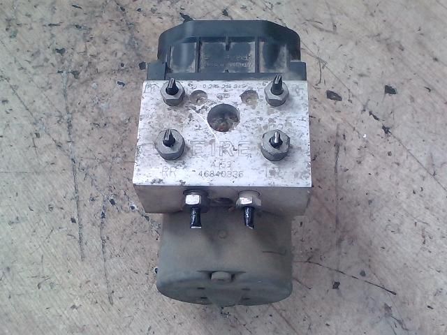 bontott FIAT PUNTO II ABS Kocka