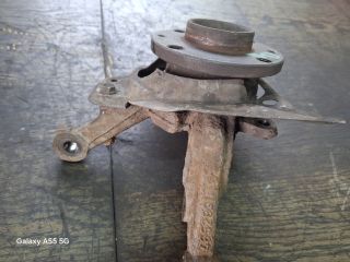 bontott FIAT PUNTO II Bal első Csonkállvány Kerékaggyal