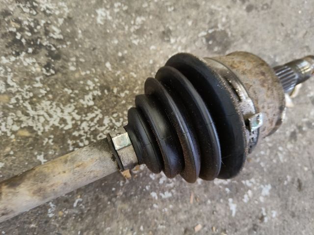 bontott FIAT PUNTO II Bal Féltengely