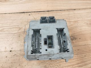 bontott FIAT PUNTO II Biztosítéktábla Motortér