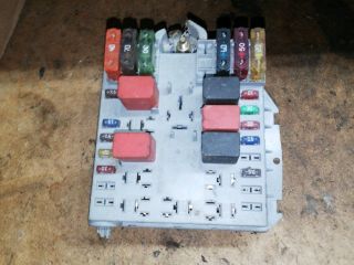 bontott FIAT PUNTO II Biztosítéktábla Motortér