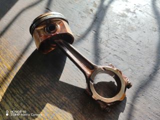 bontott FIAT PUNTO II Dugattyú és Hajtókar