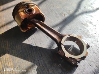 bontott FIAT PUNTO II Dugattyú és Hajtókar