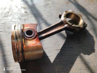 bontott FIAT PUNTO II Dugattyú és Hajtókar